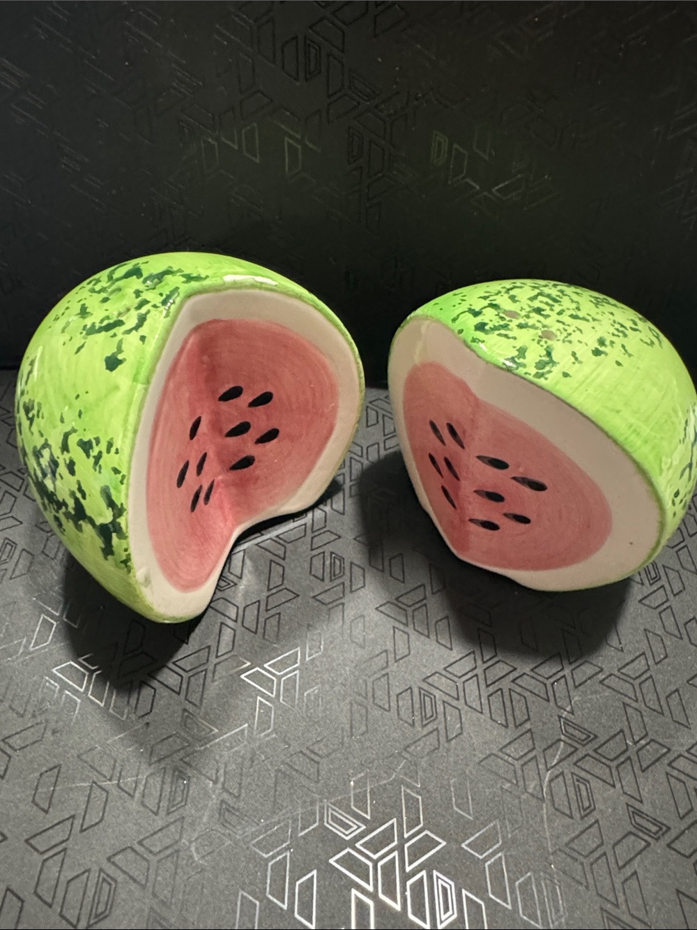 Decorative WaterMelon-Shaped Salt & Pepper Shaker Set